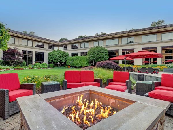 Courtyard fire pit