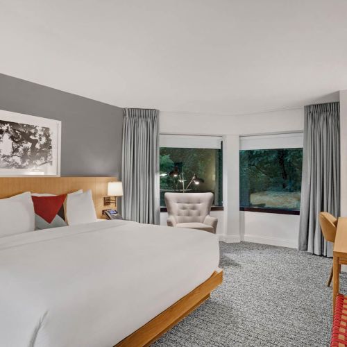 King guestroom