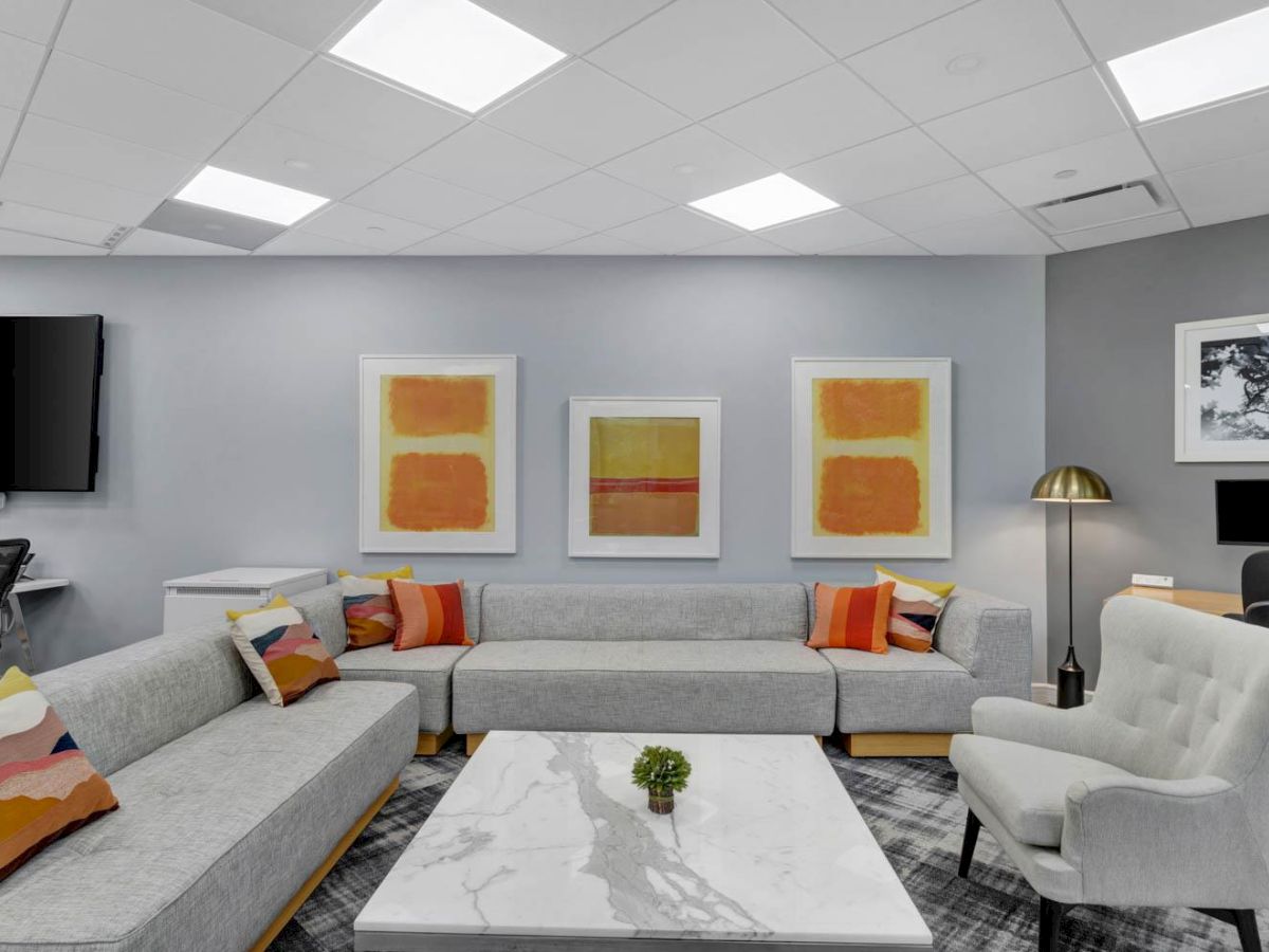 Lounge seating area