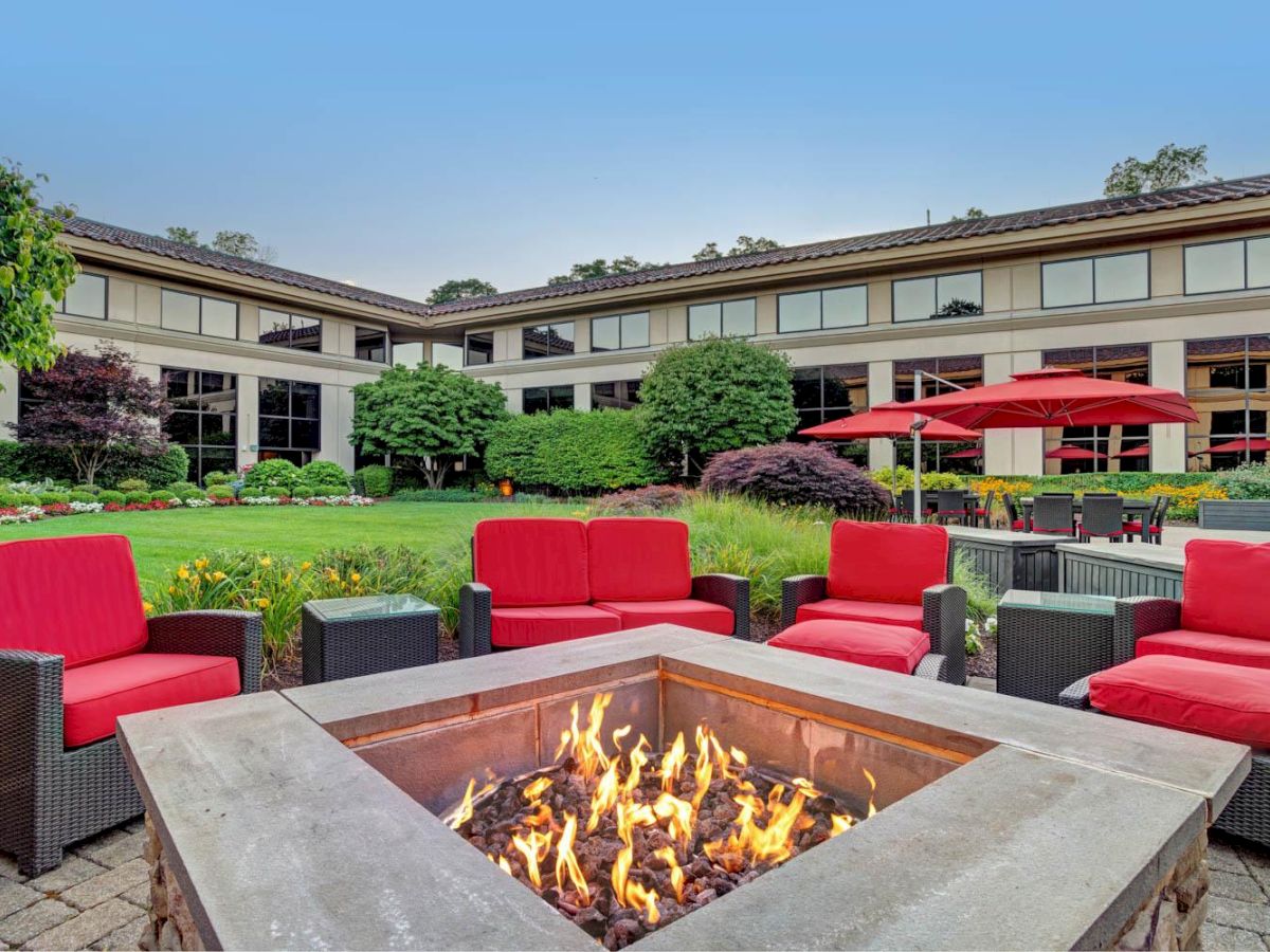 Courtyard fire pit